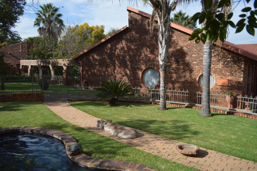 3 Bedroom Property for Sale in Doringkruin North West